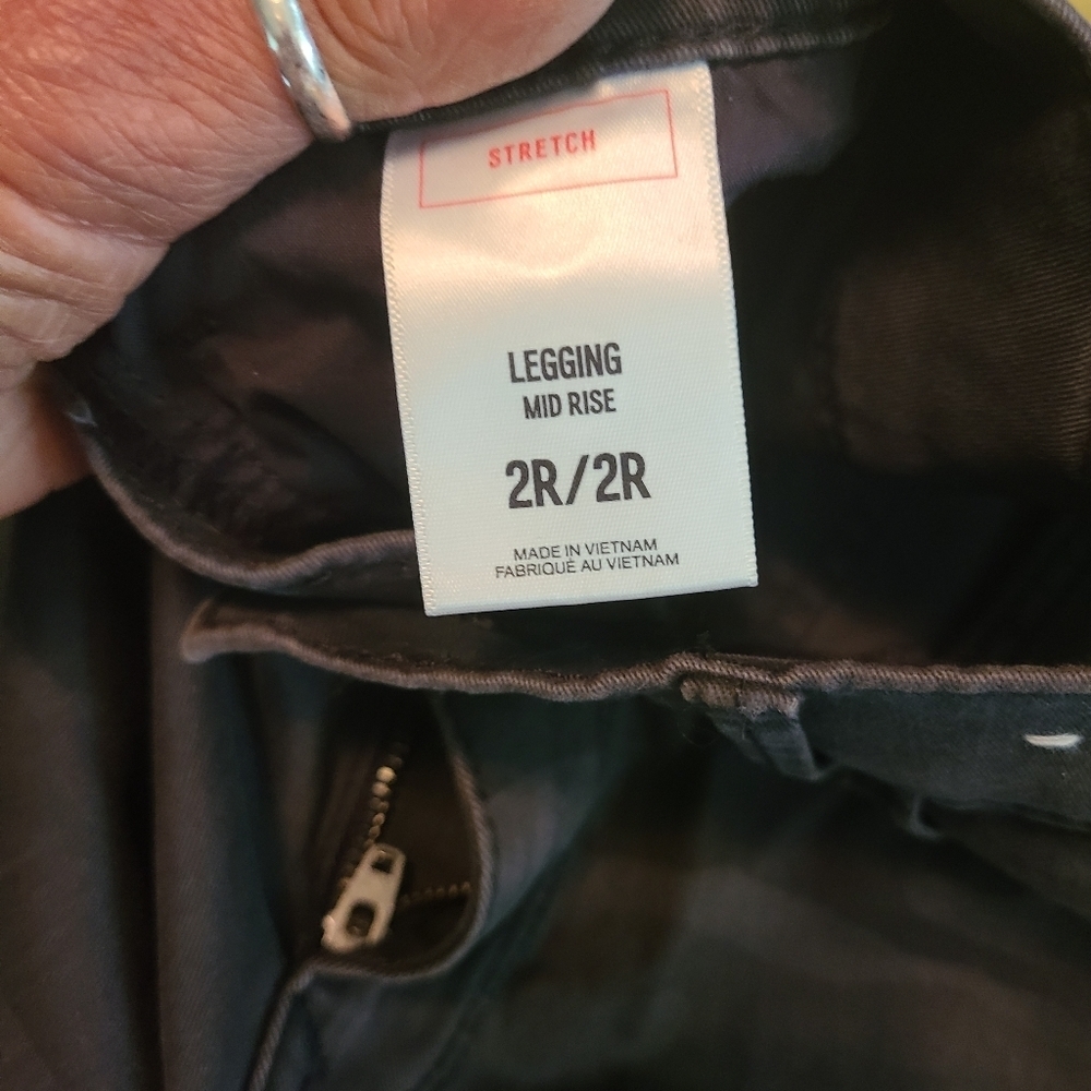 New w tags, grey camo skinny jeans hp🔥🔥🔥 - Picture 5 of 6